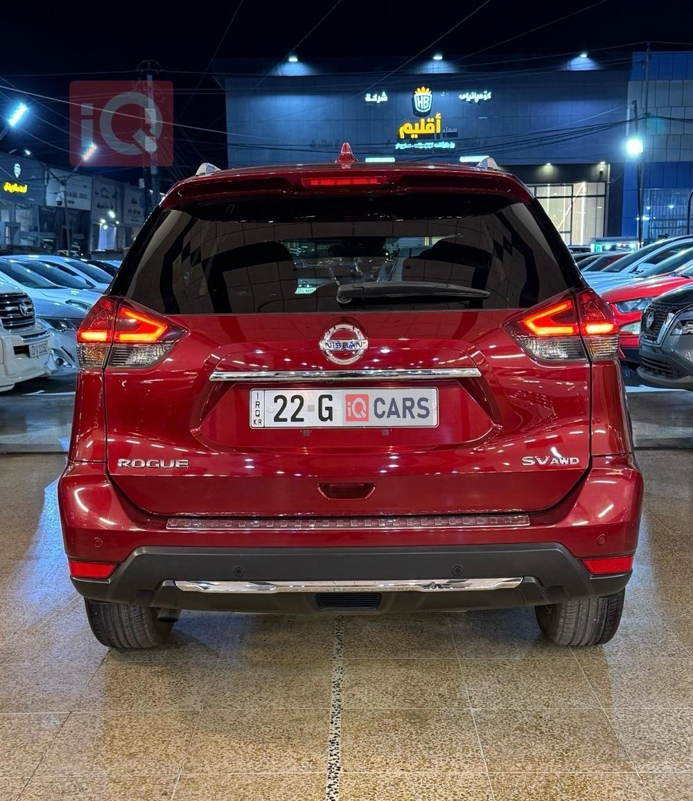 Nissan Rogue